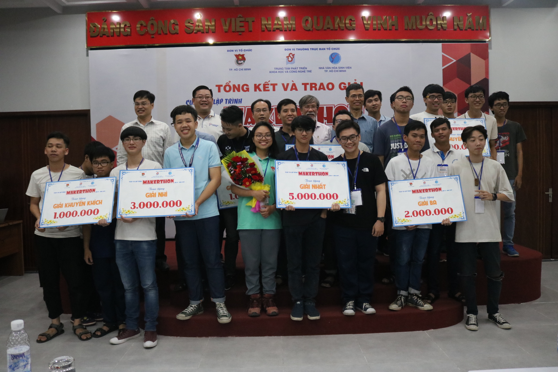 CUỘC THI LẬP TRÌNH MAKERTHON NĂM 2019 ” ỨNG DỤNG TRÊN THIẾT BỊ DI ĐỘNG”