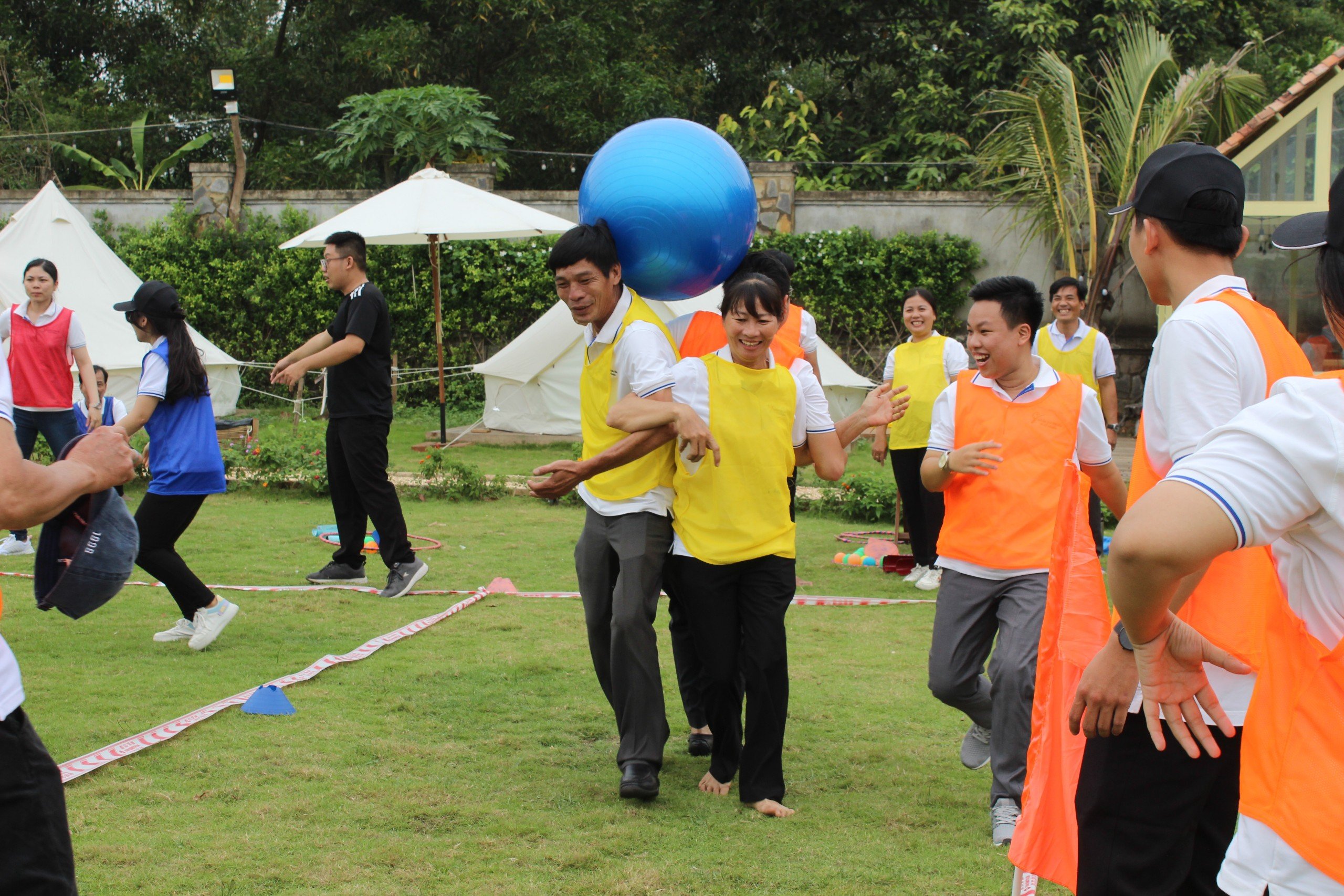 Chuyến-đi-Team-building-đầy-ý-nghĩa-của-Công-đoàn-Nhà-Văn-hóa-Sinh-viên-3 