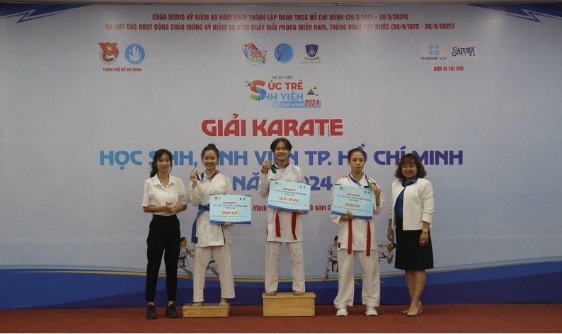 Giải-Karate-Học-sinh-Sinh-viên-TP.HCM-năm-2024-11 