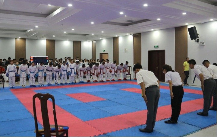 Giải-Karate-Học-sinh-Sinh-viên-TP.HCM-năm-2024-9 