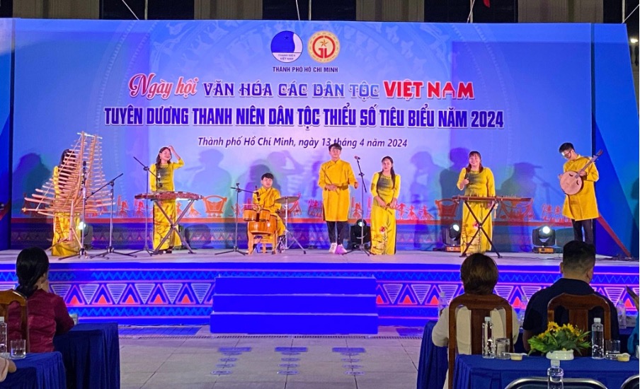 Ngày-hội-văn-hóa-các-dân-tộc-Việt-Nam-năm-2024-Việt-Nam-văn-hóa-Thống-nhất-trong-Đa-dạng-8 