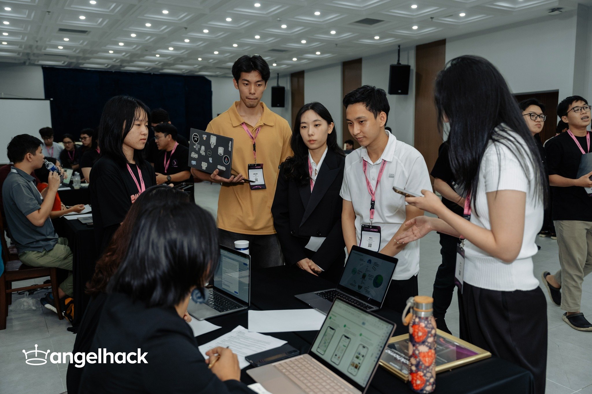 Cuộc-thi-Hackathon-Quốc-tế-HACKHCMC-20245 