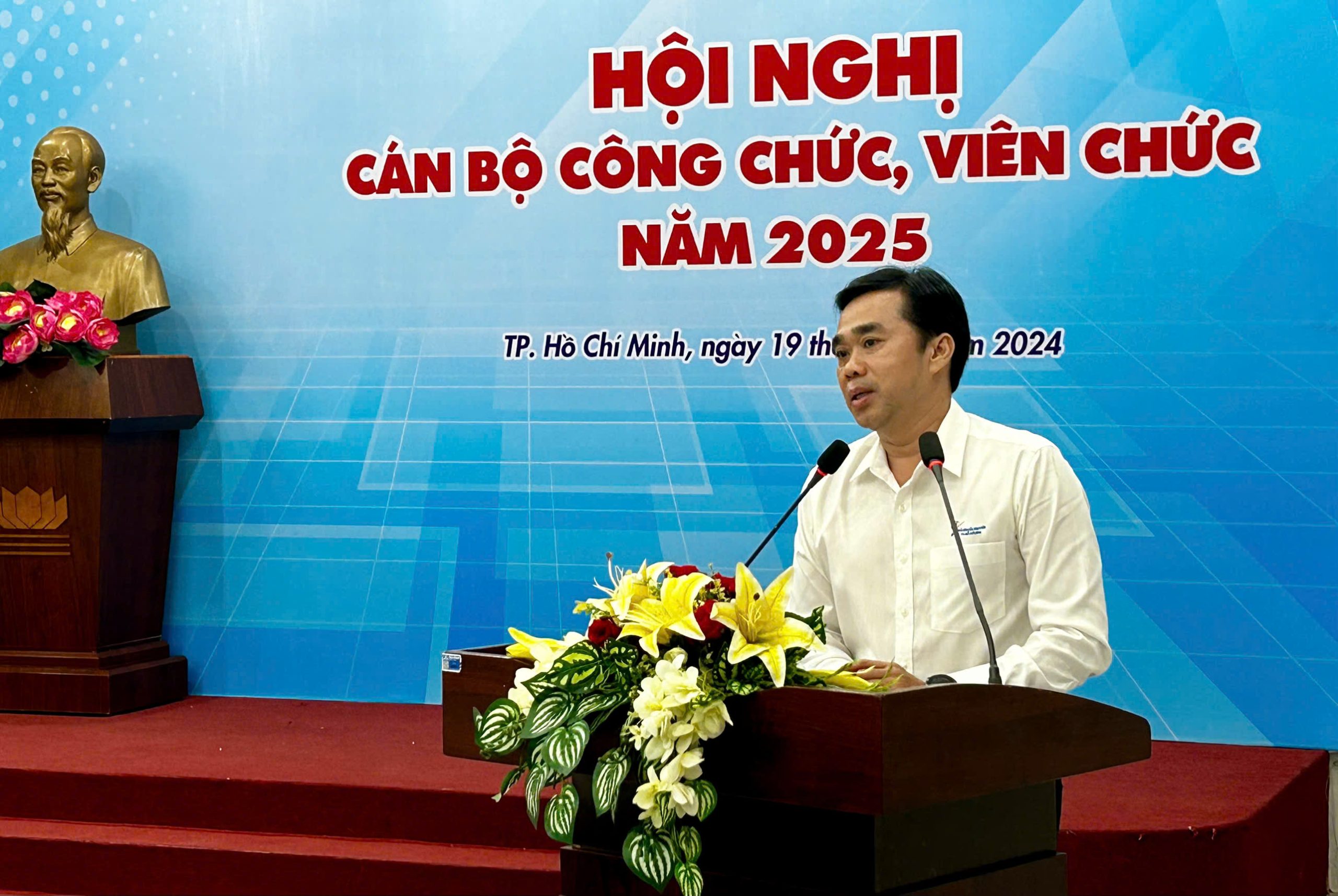 2-1-scaled HỘI NGHỊ CÁN BỘ CÔNG CHỨC, VIÊN CHỨC VÀ NGƯỜI LAO ĐỘNG NĂM 2025