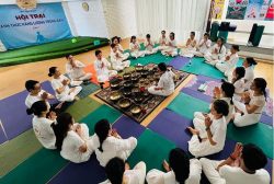 Yoga-trị-liệu-chuông-xoay-Phục-hồi-thân-thể-và-điều-dưỡng-tinh-thần-1